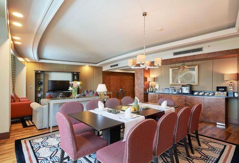 سوئیت پرزیدنت, Calista Luxury Resort