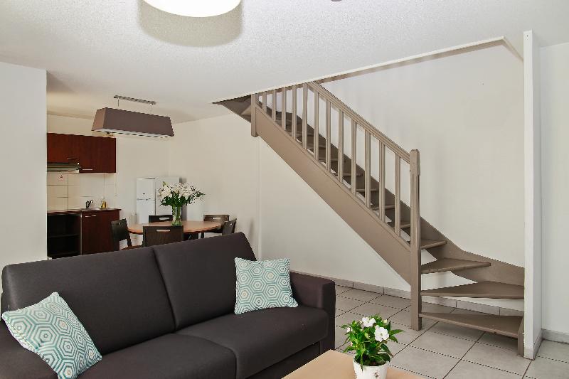 Апартаменты 2 Спальни, Appart City Classic Toulouse Colomiers