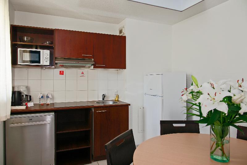 Апартаменты 2 Спальни, Appart City Classic Toulouse Colomiers