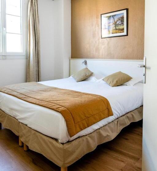 Номер Стандарт, Hôtel Du Golfe