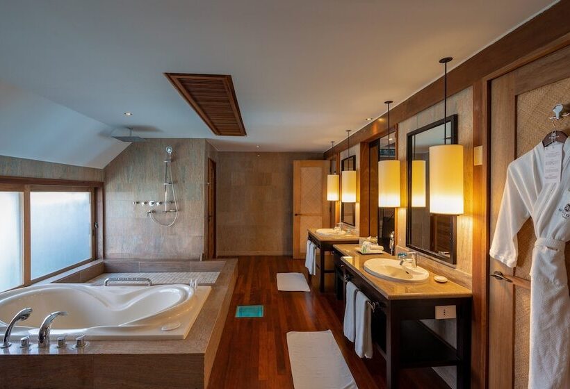1-Bedroom Upper Villa, The St. Regis Bora Bora Resort