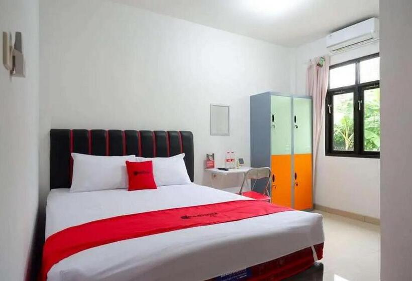 Номер Стандарт, Reddoorz Syariah Near Universitas Jenderal Soedirman 2