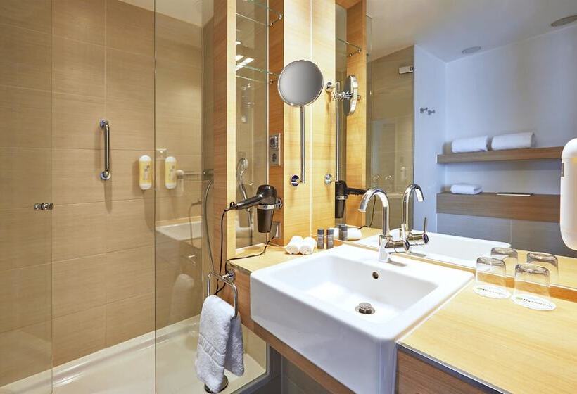 Quarto Comfort, H+ Hotel Salzburg