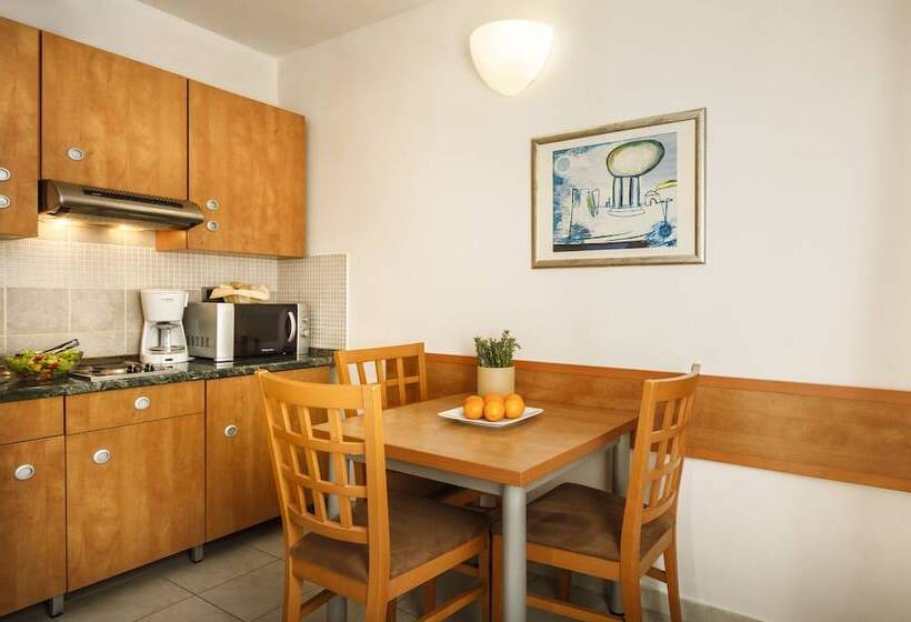 Трехместный Номер Superior, Maistra Select Amarin Resort