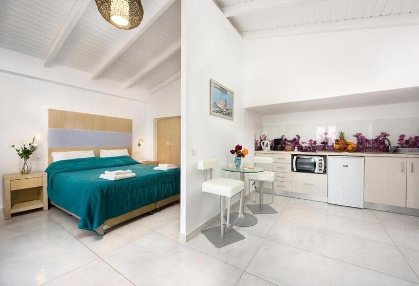 استودیوی استاندارد, Romantic Palace Beach Apartments