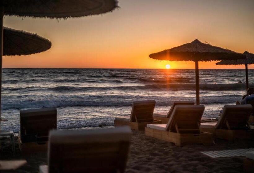 اتاق استاندارد, Romantic Palace Beach Apartments