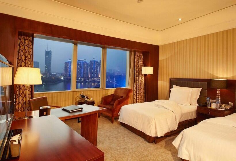 Номер Executive, Wuhan Jin Jiang International
