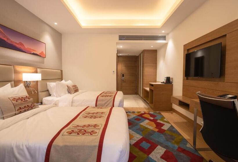 اتاق لوکس با چشم‌انداز شهر, Ramada Encore By Wyndham Kathmandu Thamel