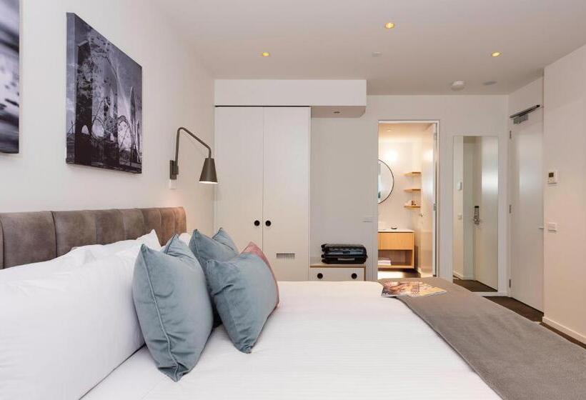스탠다드 룸 킹사이즈 침대, Oaks R Suites Geelong