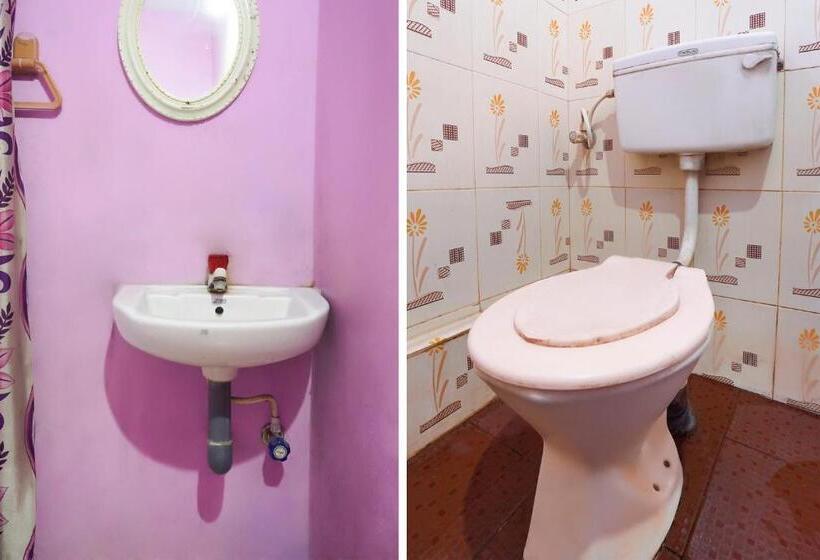 Трехместный Президентский, Spot On Rohini Residency Kadampuzha