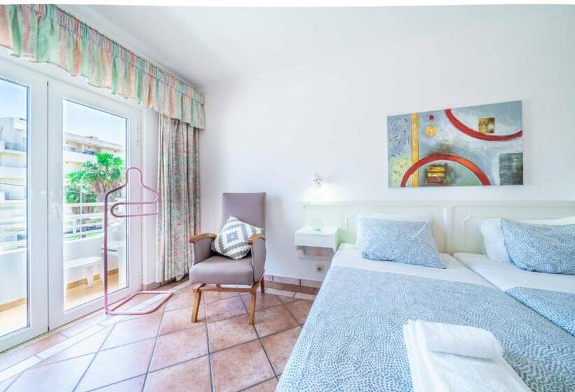 스탠다드 스튜디오, Apartamentos Solar Do Sol