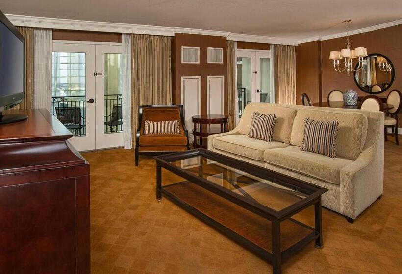 Люкс Executive Кровать Кинг, Gaylord National Resort & Convention Center