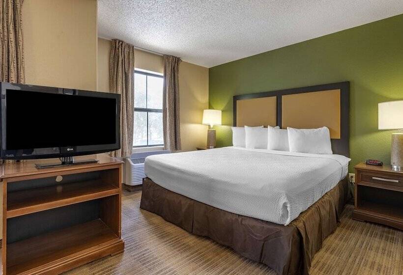 Студия Deluxe, Extended Stay America Suites  Orlando  Maitland  1776 Pembrook Dr