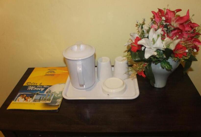 Семейный Номер, Sun Inns Permas Jaya