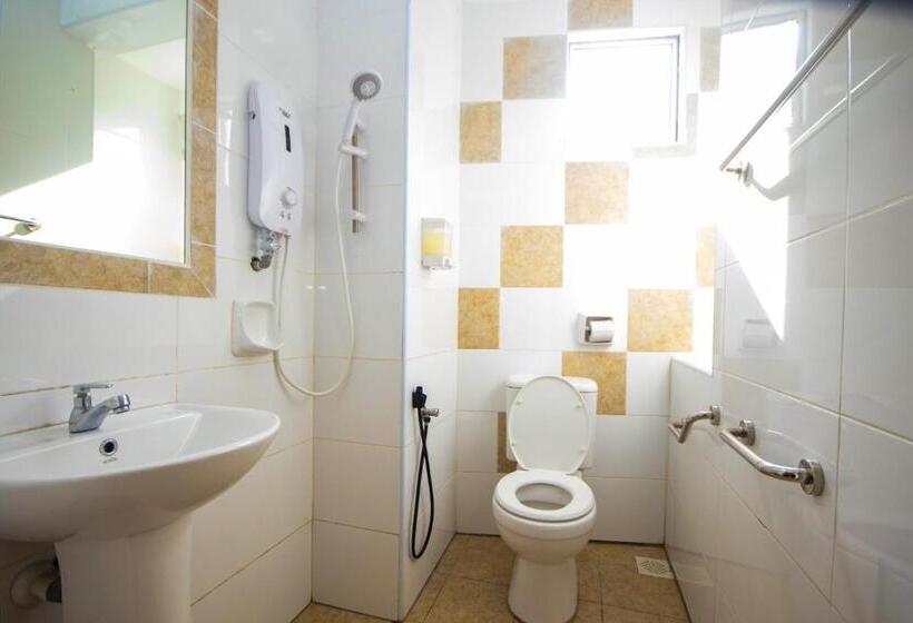 スタンダード４人部屋, Sun Inns Permas Jaya