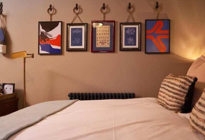Номер Стандартный с Видом, Harbour Inn