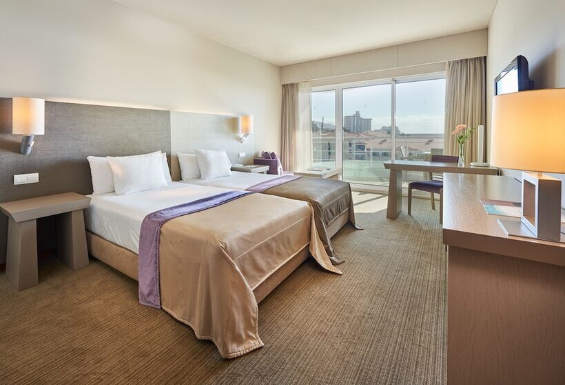 Номер Стандарт Боковой Вид на Море, Melia Madeira Mare