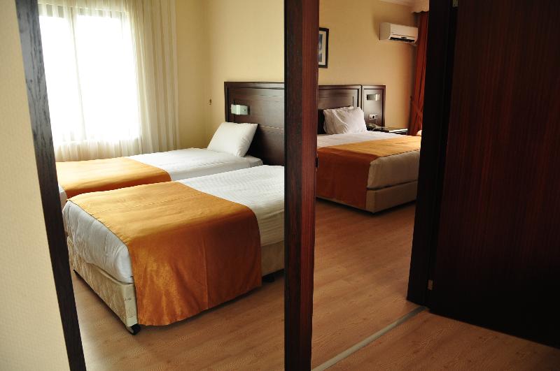 חדר סטנדרט צדדי נוף לים, Melia Madeira Mare