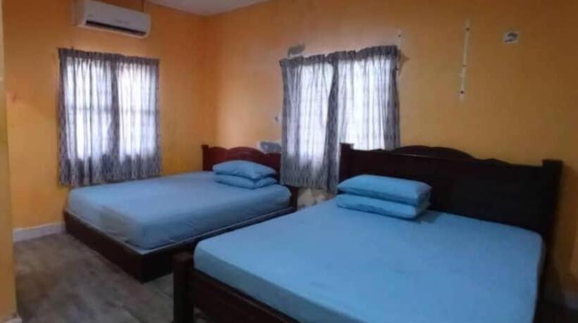 패밀리 스위트, Bayu Beach Chalet Pcb