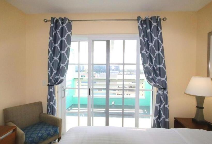 Апартаменты 3 Спальни, John S Pass Hotel   Fully Remote Check In