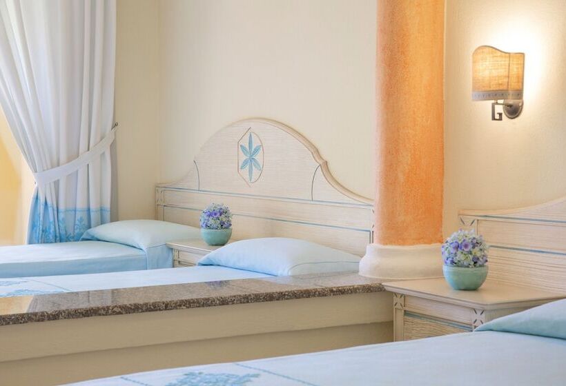 Habitación Cuádruple Estándar, Club Hotel Marina Beach