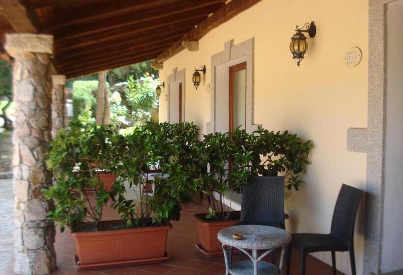 Номер Стандарт, Valkarana Country Relais