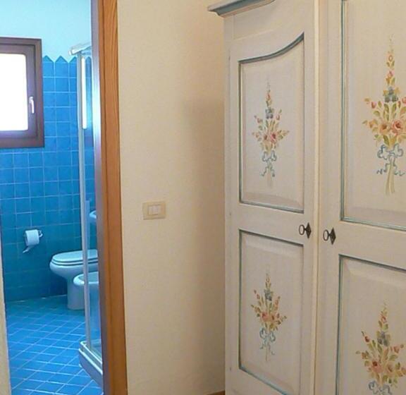 Номер Deluxe Вид на Озеро, Valkarana Country Relais