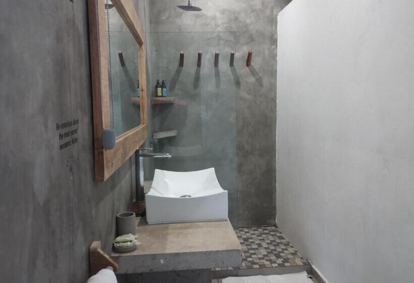Suite with Terrace, Hostel Island Paradise, Saboga Lodge And Villa Noelia