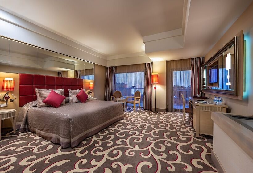 스위트, Cornelia Diamond Golf Resort & Spa