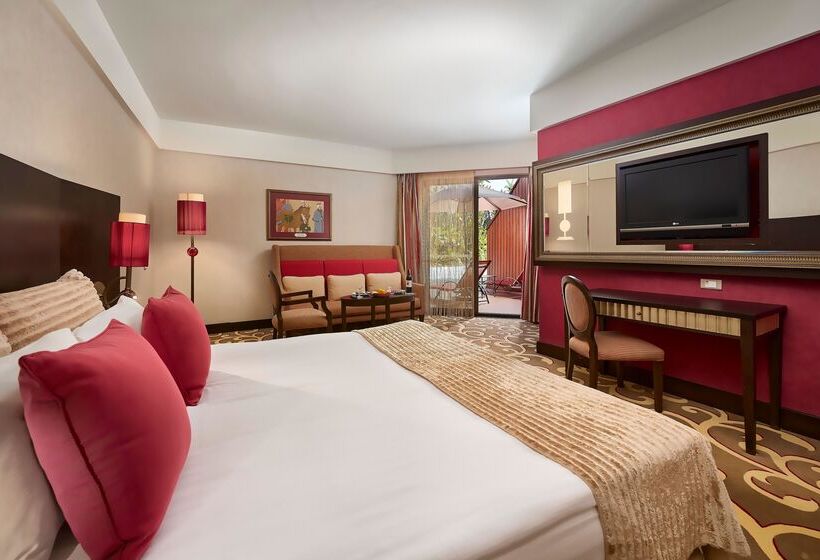 Семейный Номер, Cornelia Diamond Golf Resort & Spa