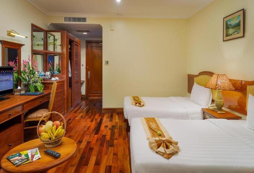 اتاق استاندارد با تخت بزرگ, Dragon Royal Angkor