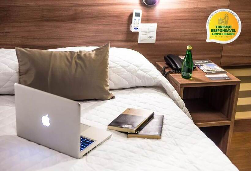 수피리어 룸, Continental Business  200 Metros Do Complexo Hospitalar Santa Casa