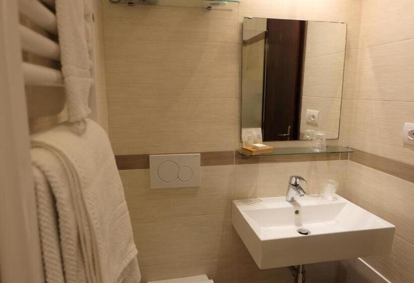 غرفة قياسية مزوَّدة بتراس, Villa Nettuno