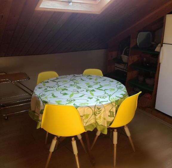 سوئیت 2 خوابه, Guest House Vila Bak