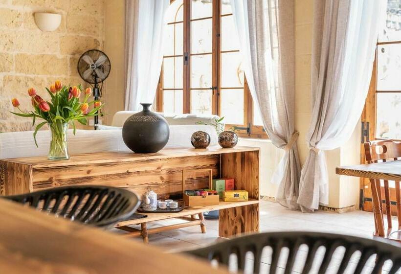 اتاق استاندارد, Mood Farmhouse B&b
