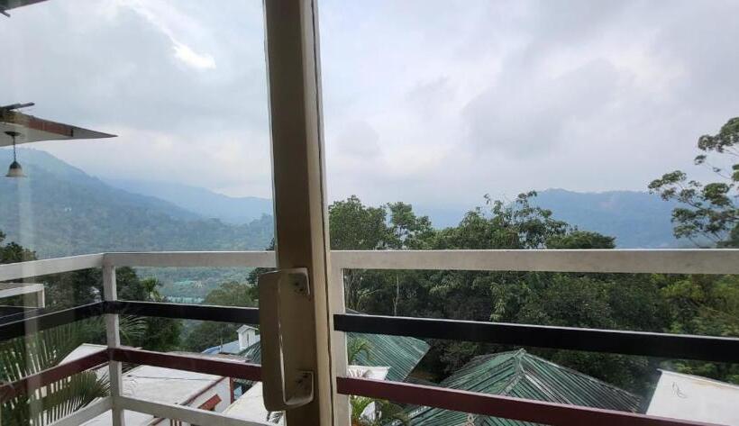 اتاق استاندارد با تخت بزرگ, Green Trees Munnar