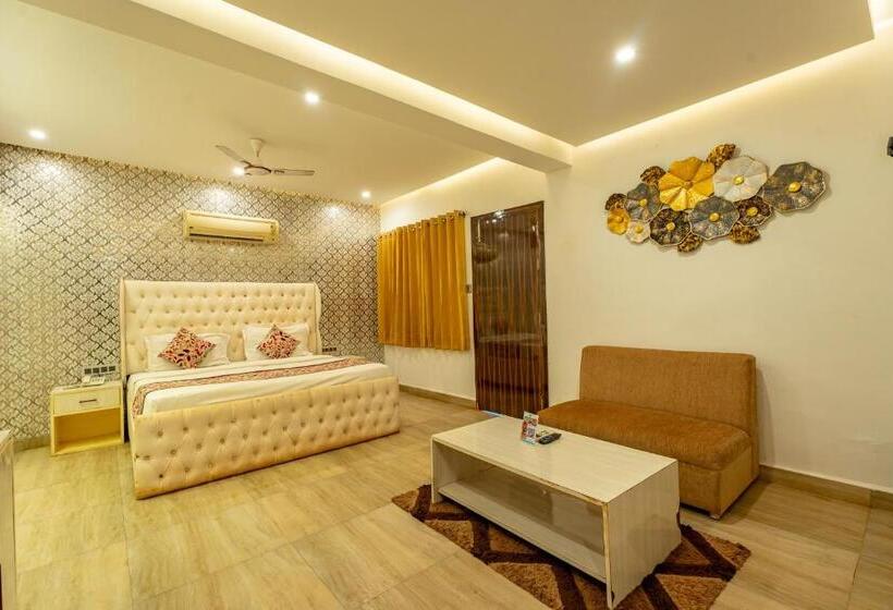 Quarto Deluxe com Balcão, The Boho, Vagator Beach Goa Near Thalassa