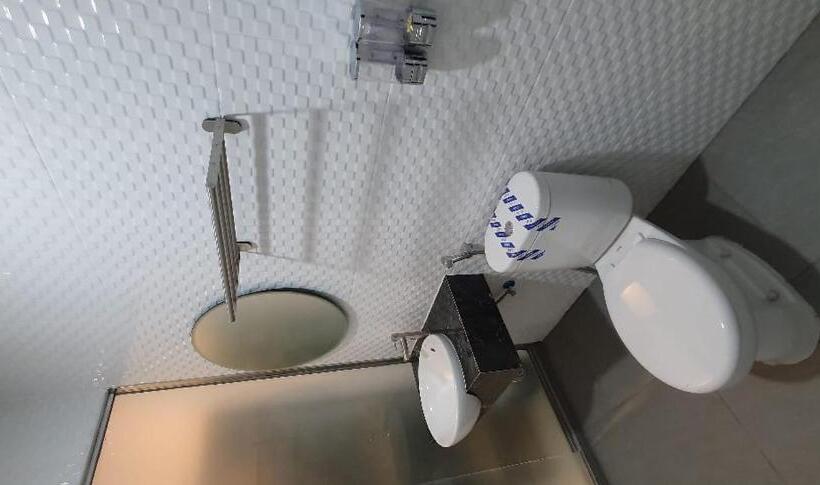 标准间, Reddoorz Plus Near Siloam Hospital Balikpapan