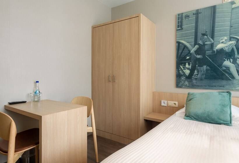 غرفة قياسية داخلية, C Hotels Excelsior