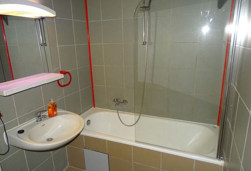 Семейные Апартаменты, Budget Flats Leuven