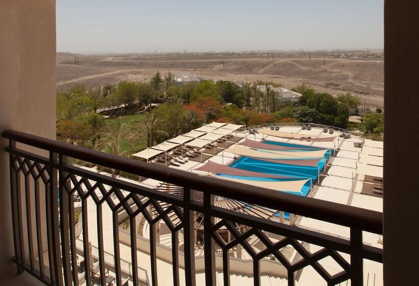 اتاق استاندارد با تخت دوبل, Crowne Plaza Sohar, An Ihg