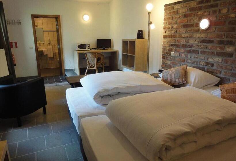 Студия Стандарт, Parkhotel Villa Des Effats Vielsalm