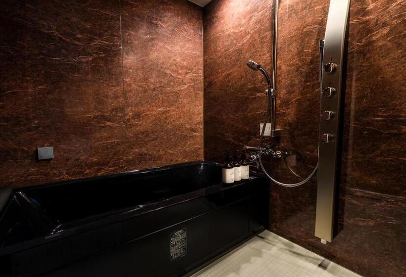 带按摩浴盆的套房, Randor Hotel Namba Osaka Suites