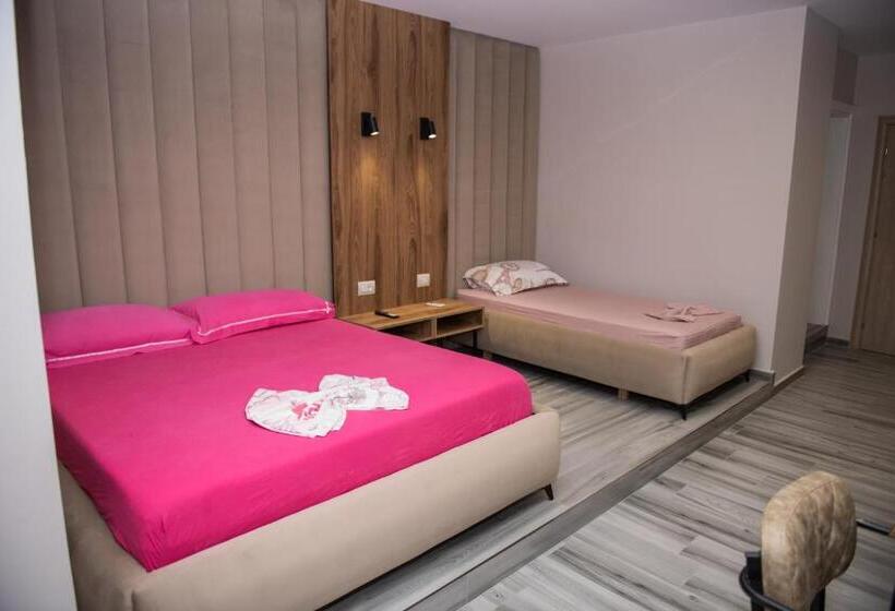 豪华三人间, Donantelo Hotel Vlore