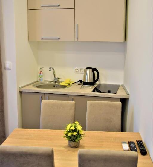 آپارتمان 1 خوابه با بالکن, Apartments Sirena