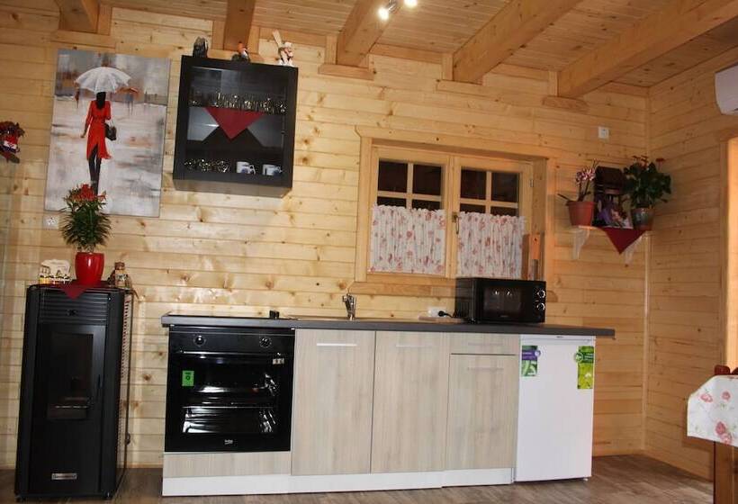 خانه 3 خوابه, Plitvice Pension Perisic