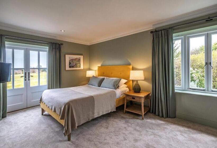 Номер Deluxe, The Crown Inn