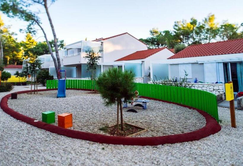 Апартаменты Superior 2 Спальни, Zaton Holiday Resort