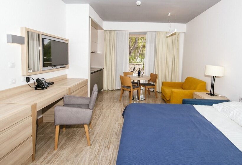 Студия Superior, Zaton Holiday Resort