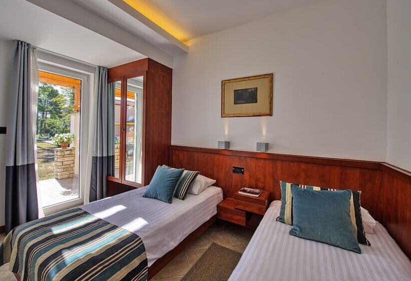 Апартаменты Комфорт 1 Спальня, Zaton Holiday Resort